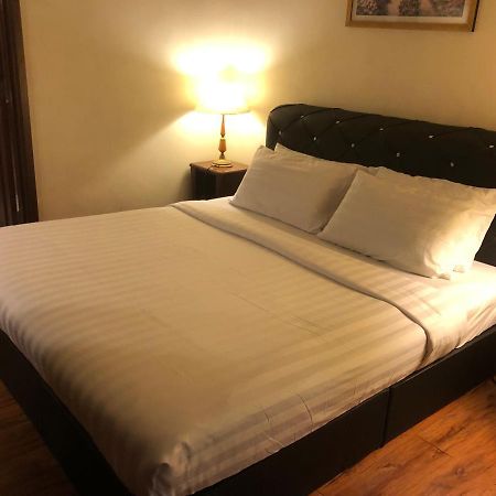 Happy Stay Family Apartment At Times Square Куала Лумпур Екстериор снимка